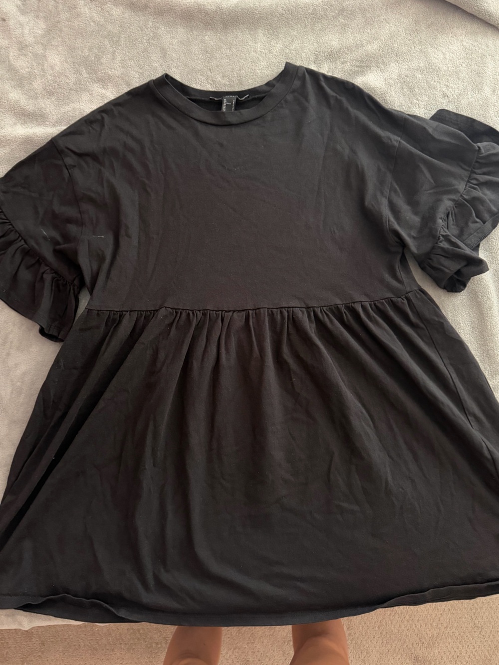 Forever 21 Black Short Sleeve Dress
